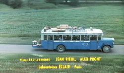 �I�[�v�j���O�V�[��